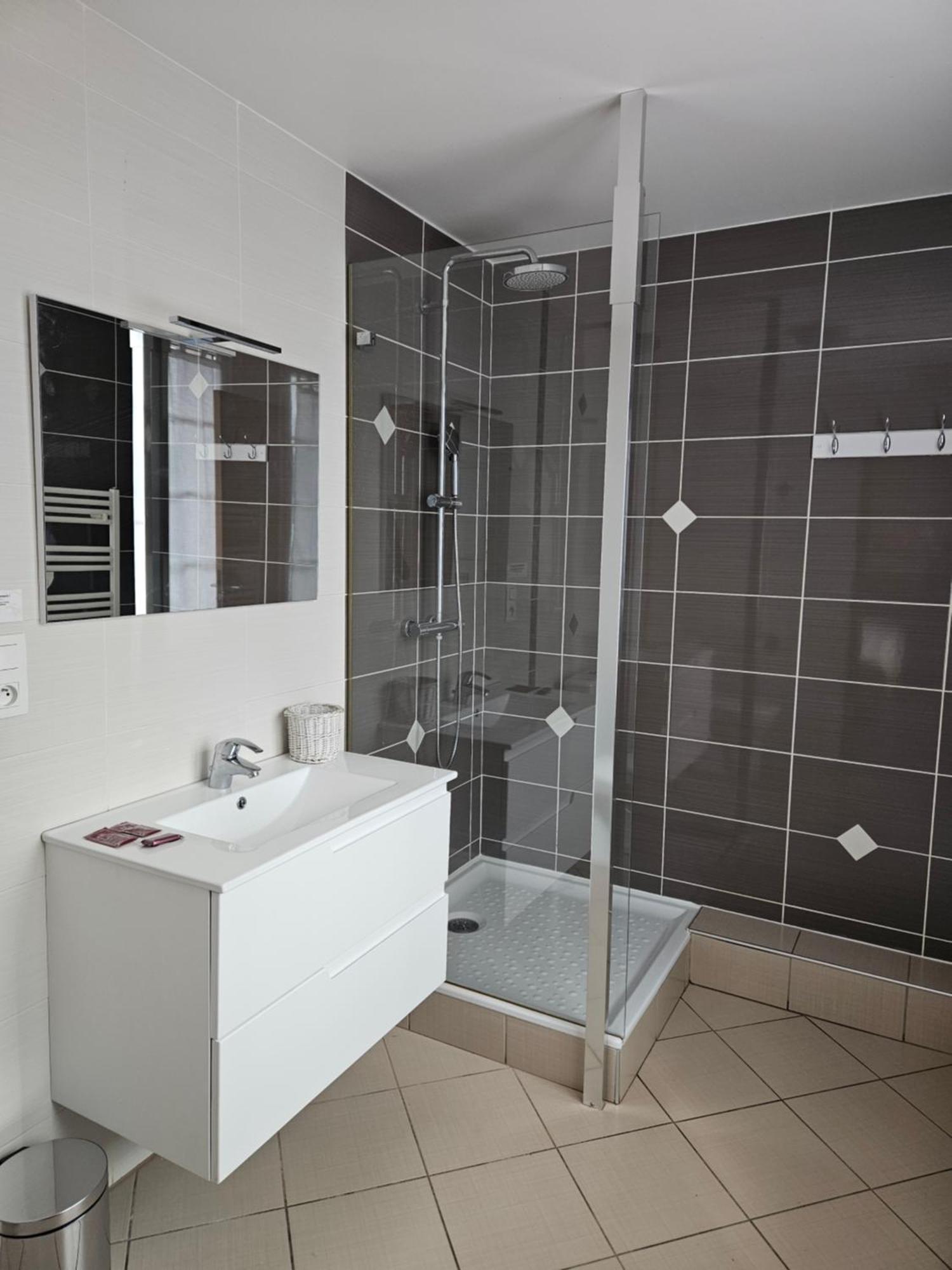 Hotel Etchoinia Lasse (Pyrenees-Atlantiques) Quarto foto